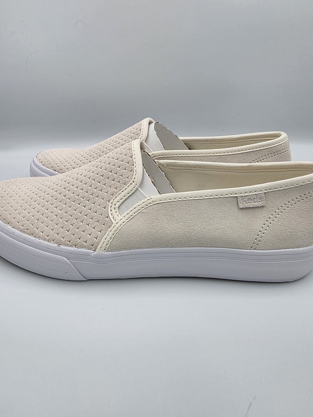 Keds Double Decker Suede II Women’s Low Top Suede Slip-On Sneakers Cream - Picture 5 of 5